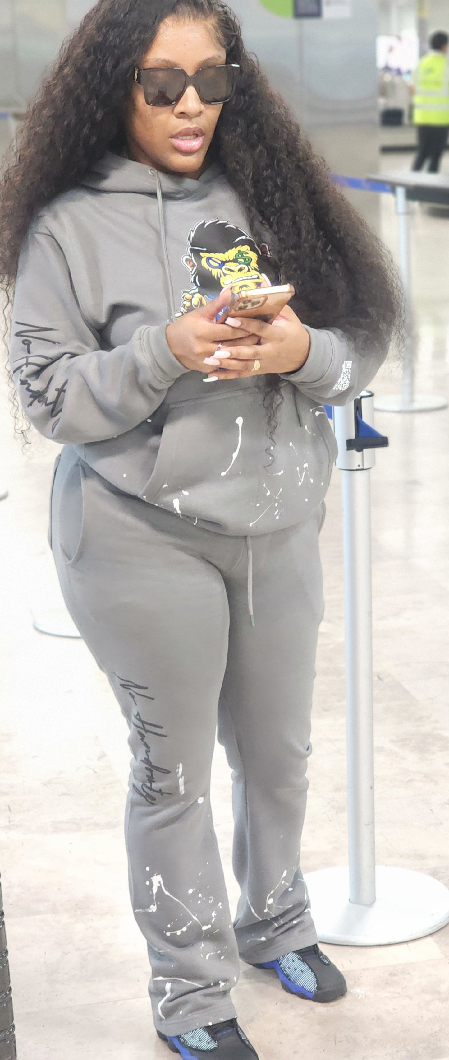 Custom Spade Grey No Handoutz Unisex Set